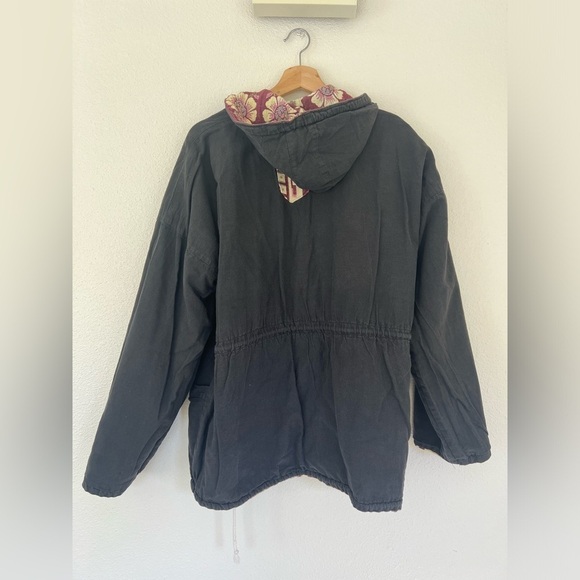 Reversible Tapestry Utility Jacket - Picture 11 of 12